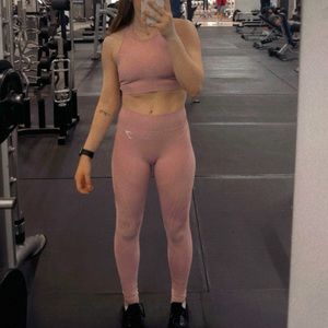 Gymshark set top+leggings